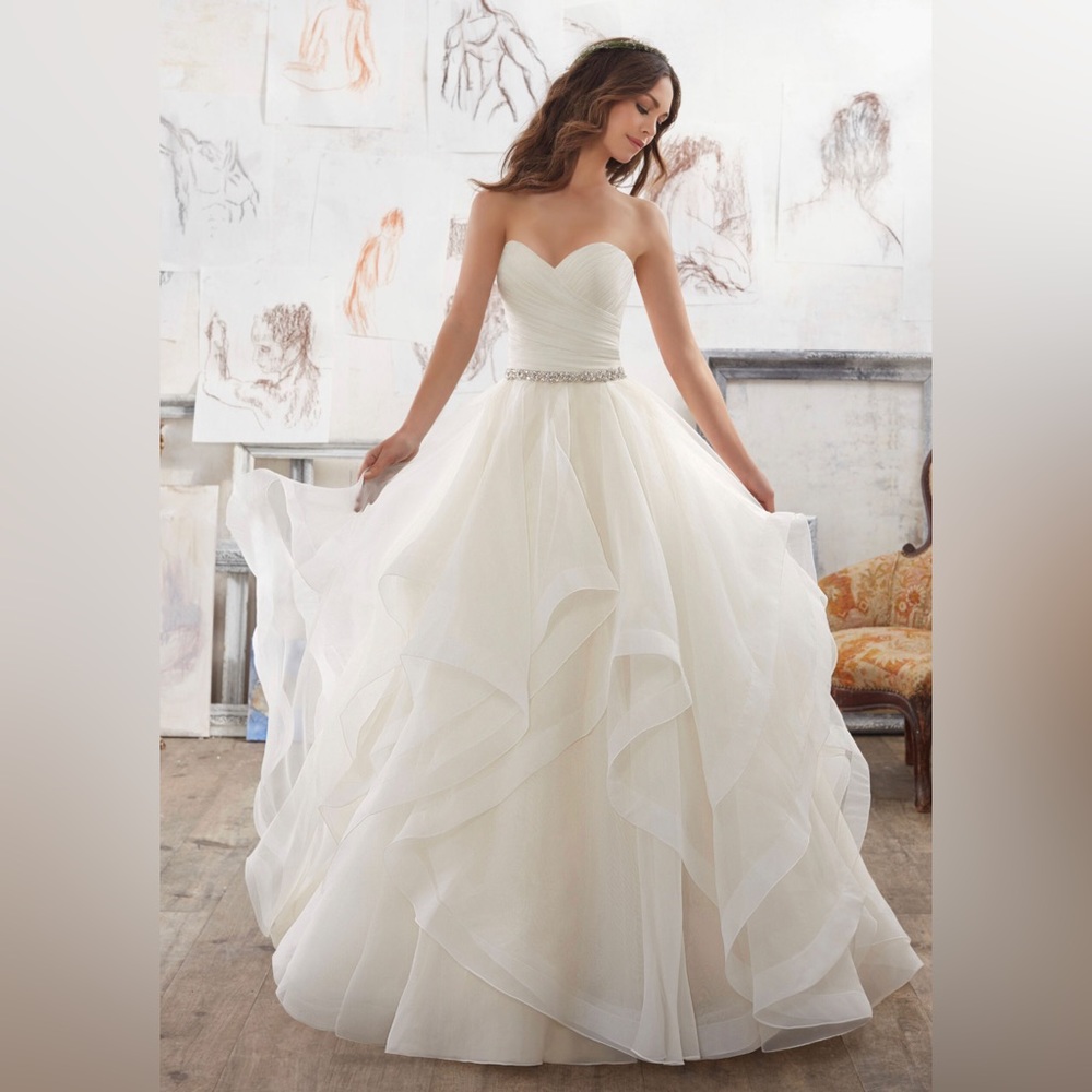 Mori Lee Madeline Gardner Wedding Dress Style Marissa 5504 - Picture 3 of 6